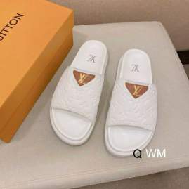 Picture of Louis Vuitton Slippers _SKULVsz38-45WM0601265